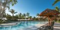 Sandos Caracol Pool
